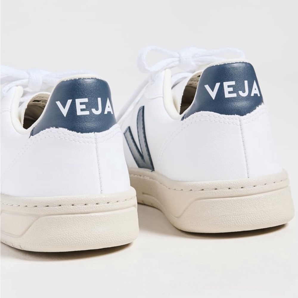 Veja - Picture 2 of 2